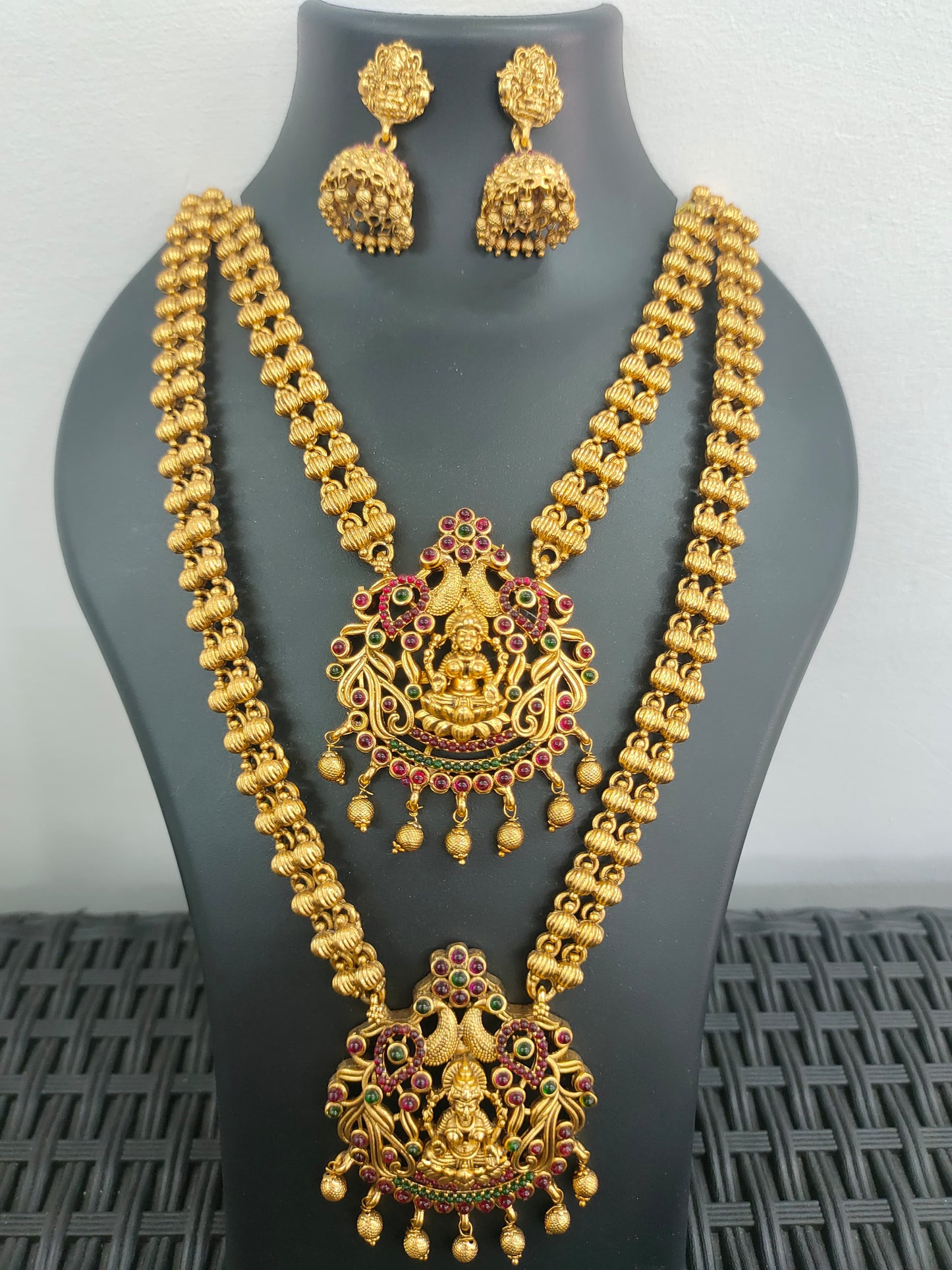 Antique Temple Necklace & Earrings Set